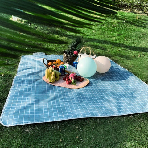 nappe-pique-nique-a-carreaux-bleu